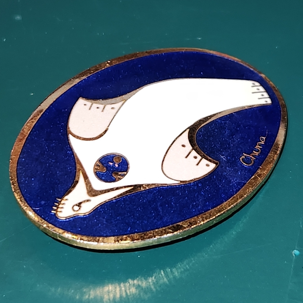 Antique LTD Chuna Mcintyre Alaskan Sea Lion Brooch